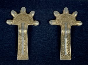 Par de broches, de la Tumba 79 en Saint-Sauveur de Merovingian